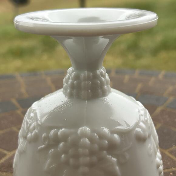 Vintage Indiana Glass Company Milk Glass White Harvest Grape Open Top Sugar Bowl - Picture 5 of 6